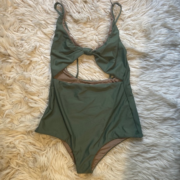 ACACIA indies NWT - Picture 2 of 4